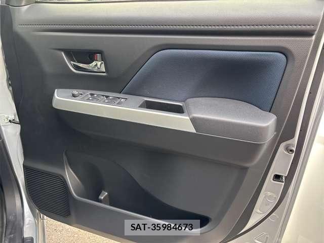 Toyota ROOMY 2022-02 7224352-12