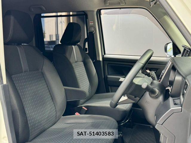 Toyota ROOMY 2021-04 7224333-15