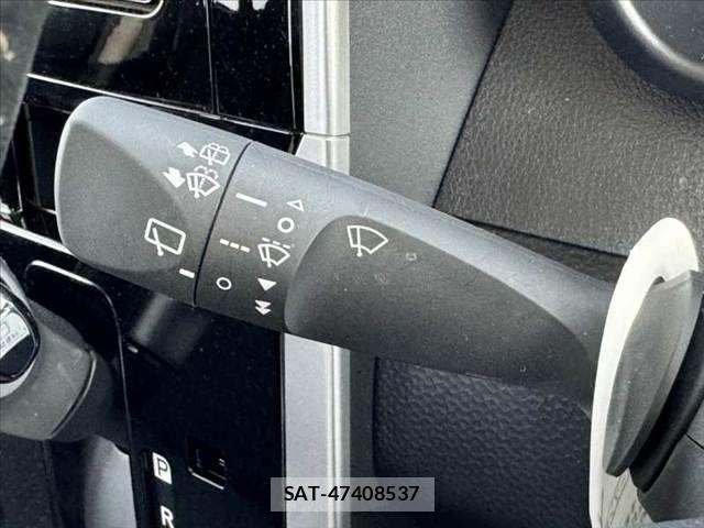 Toyota ROOMY 2021-01 7224316-26