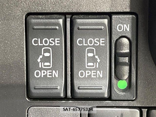 Toyota ROOMY 2017-02 7224280-3