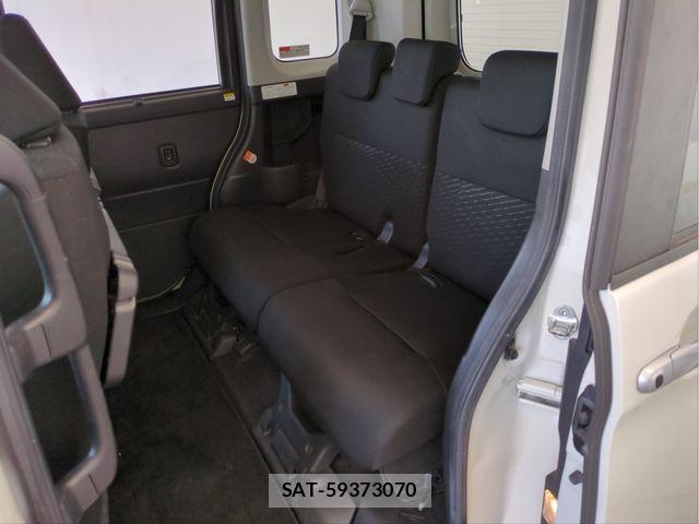 Toyota ROOMY 2016-12 7216640-4