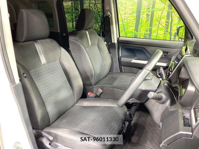 Toyota ROOMY 2023-07 7252136-9