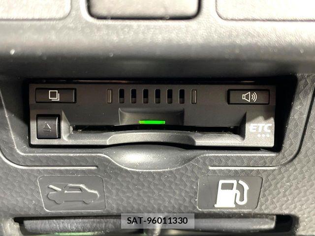 Toyota ROOMY 2023-07 7252136-5