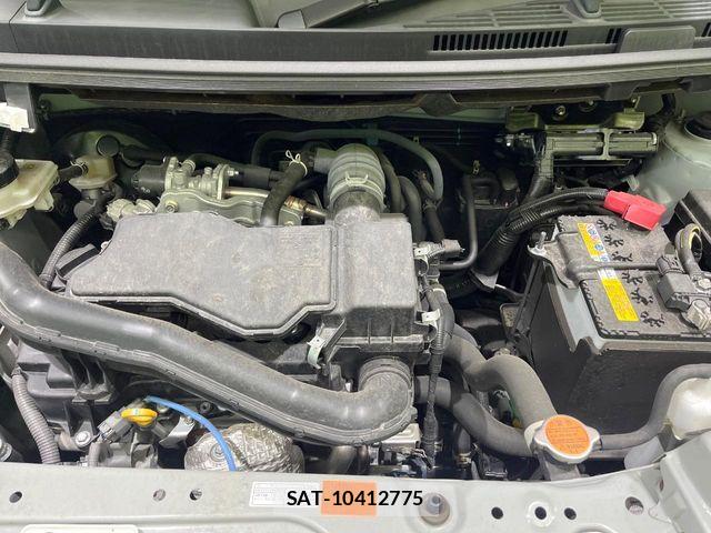 Toyota ROOMY 2023-04 7252140-18