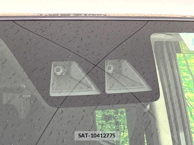 Toyota ROOMY 2023-04 7252140-4