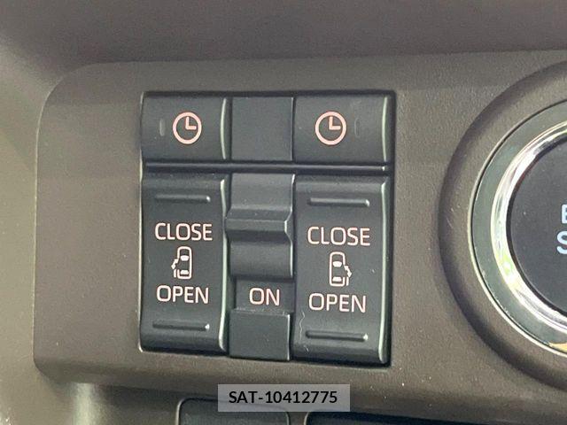 Toyota ROOMY 2023-04 7252140-5