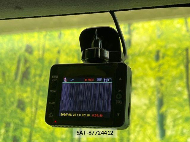 Toyota ROOMY 2021-08 7252142-4