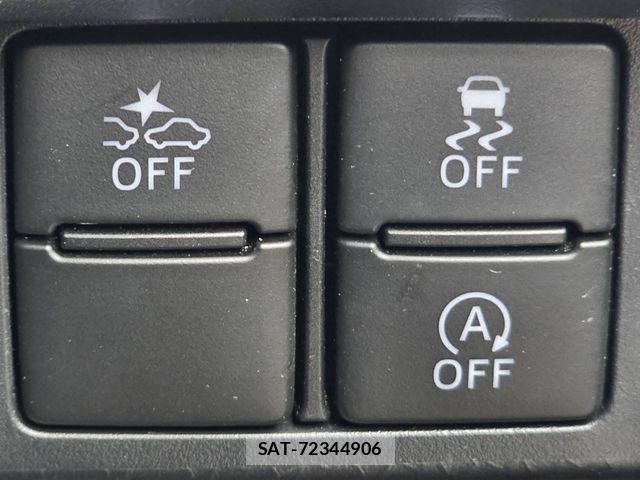 Toyota ROOMY 2021-03 7252147-23
