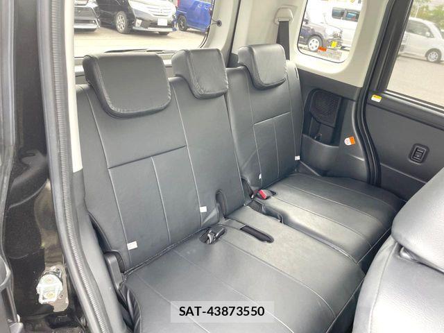 Toyota ROOMY 2021-08 7252144-9