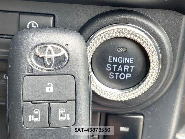 Toyota ROOMY 2021-08 7252144-7