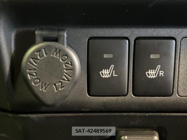 Toyota ROOMY 2022-11 7252137-6
