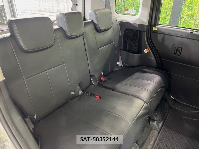 Toyota ROOMY 2021-02 7252151-8