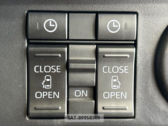 Toyota ROOMY 2022-01 7252143-5