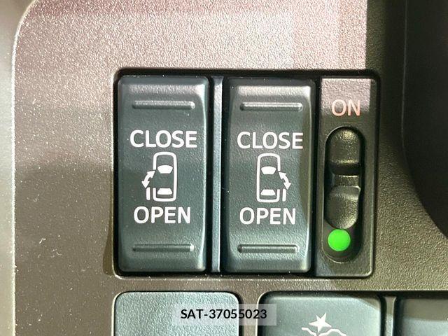 Toyota ROOMY 2017-11 7252156-4