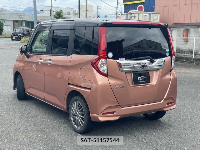 Toyota ROOMY 2017-10 7252153-2