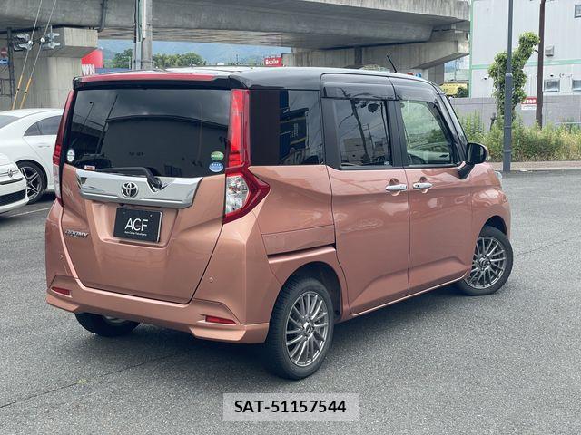 Toyota ROOMY 2017-10 7252153-4