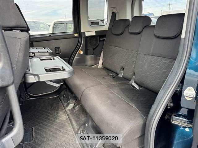 Toyota ROOMY 2020-01 7252150-17