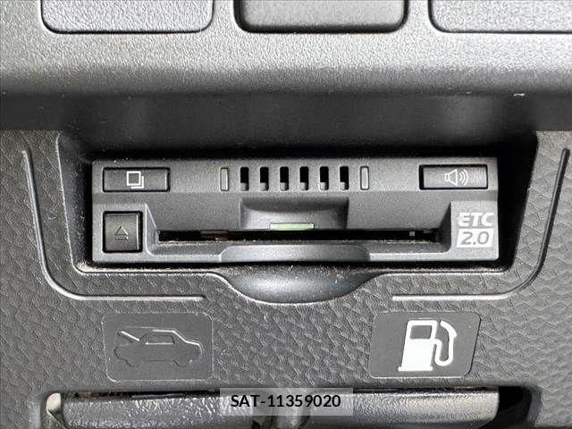 Toyota ROOMY 2020-01 7252150-5