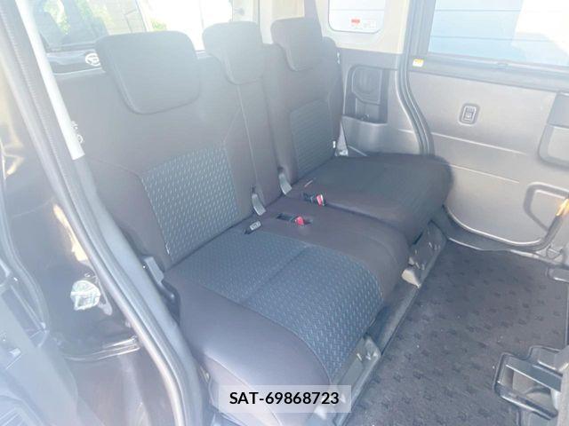 Toyota ROOMY 2022-03 7252146-9