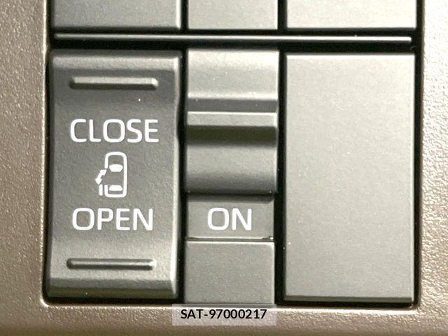 Toyota ROOMY 2025-07 7252141-6