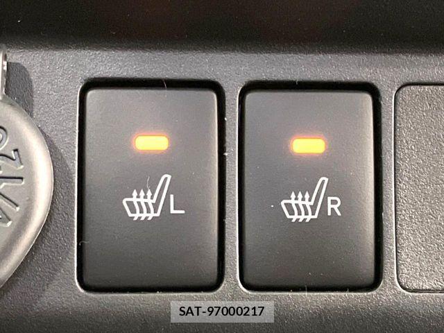 Toyota ROOMY 2025-07 7252141-7