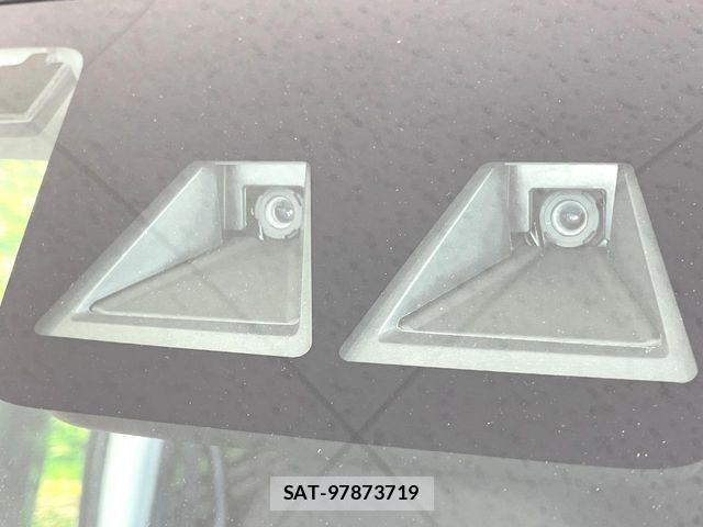 Toyota ROOMY 2025-06 7272829-2
