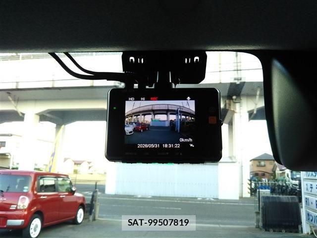 Toyota ROOMY 2019-10 7272839-9
