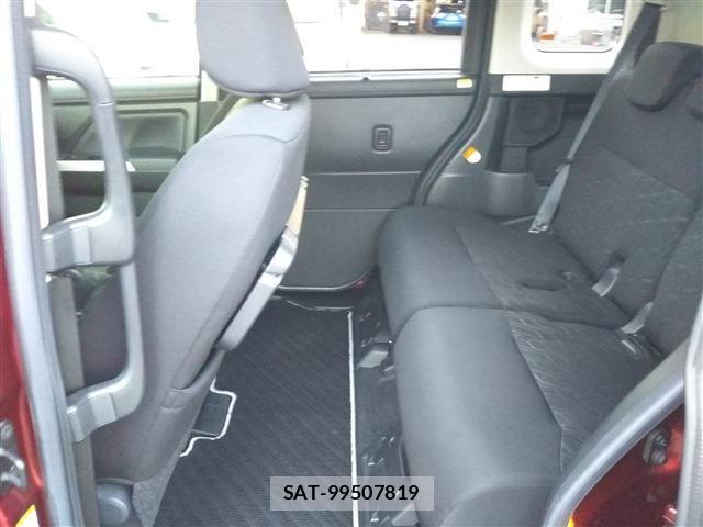 Toyota ROOMY 2019-10 7272839-21