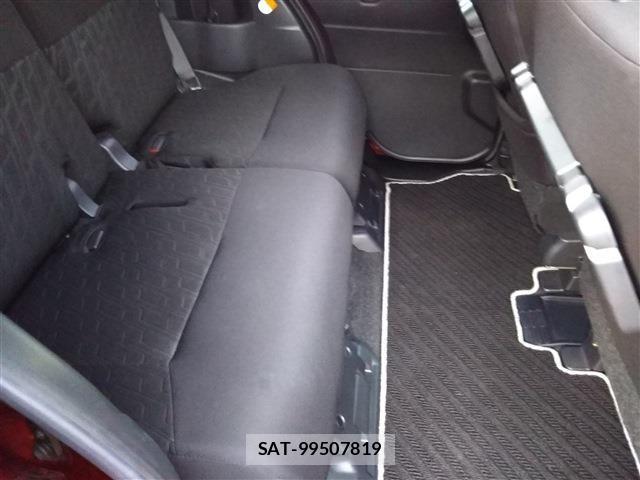 Toyota ROOMY 2019-10 7272839-22