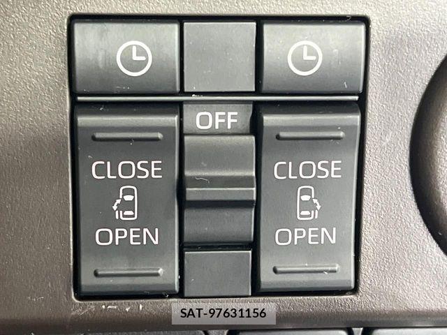 Toyota ROOMY 2022-03 7272840-5