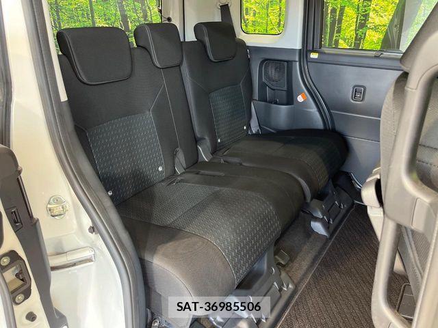 Toyota ROOMY 2023-09 7272822-8