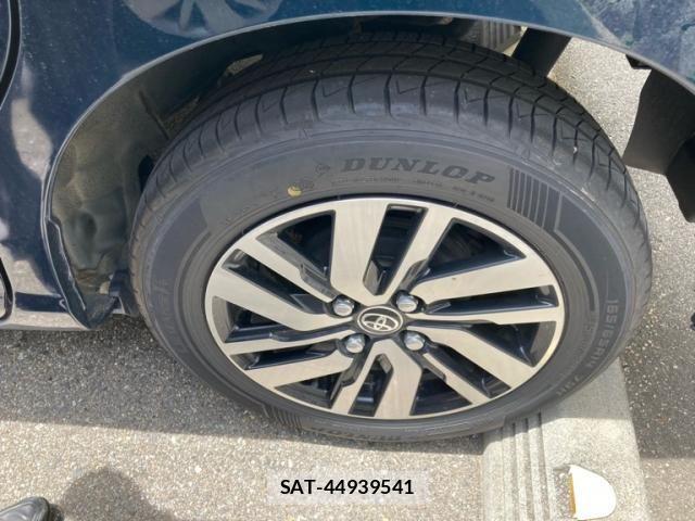 Toyota ROOMY 2020-11 7272838-12