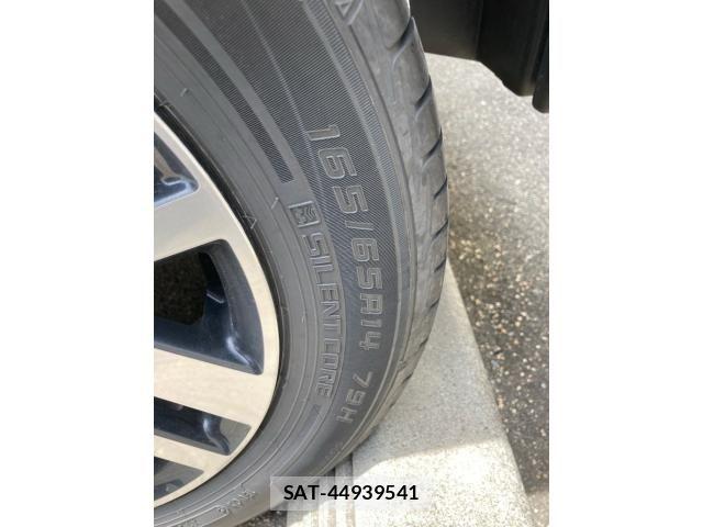 Toyota ROOMY 2020-11 7272838-13