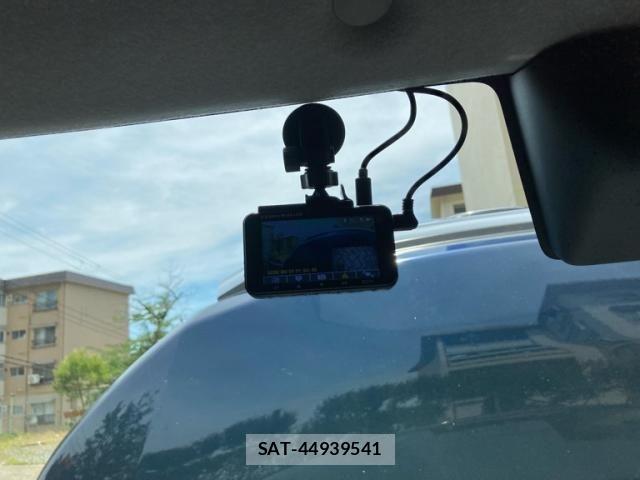 Toyota ROOMY 2020-11 7272838-17