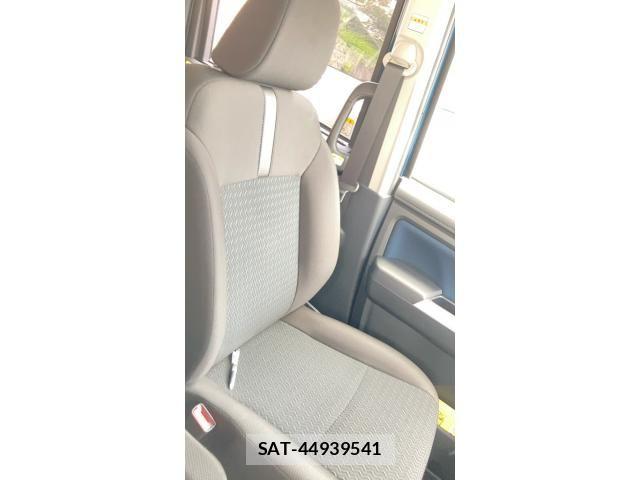 Toyota ROOMY 2020-11 7272838-23
