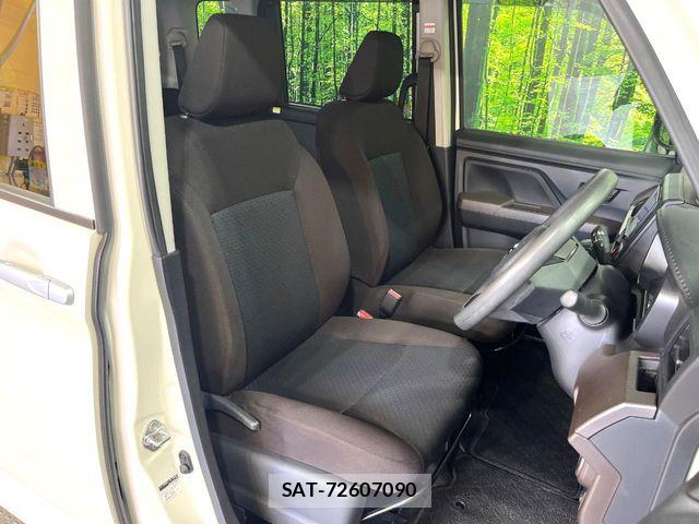 Toyota ROOMY 2022-09 7272592-7