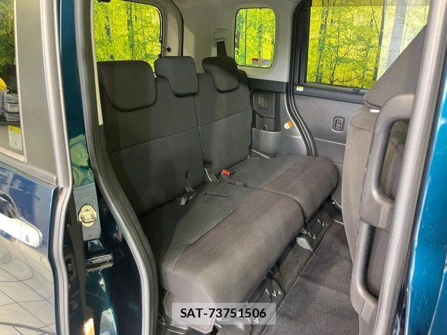 Toyota ROOMY 2019-10 7329801-8