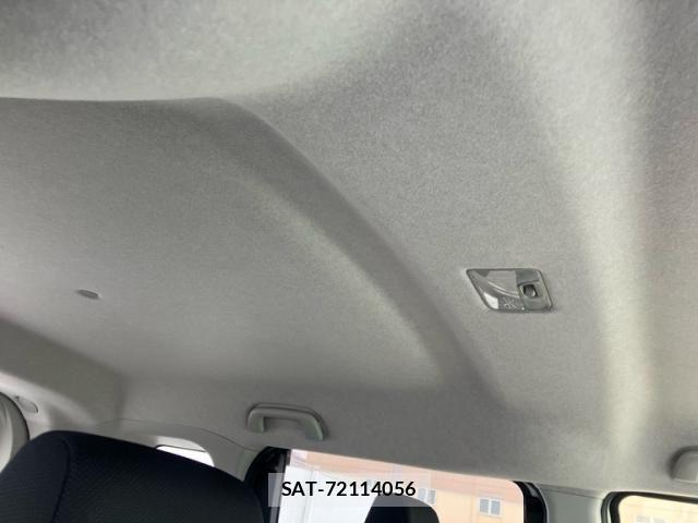 Toyota ROOMY 2018-10 7329814-13