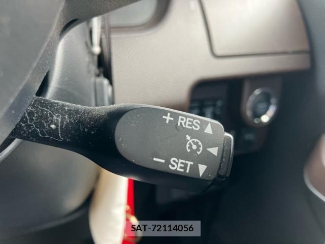 Toyota ROOMY 2018-10 7329814-21