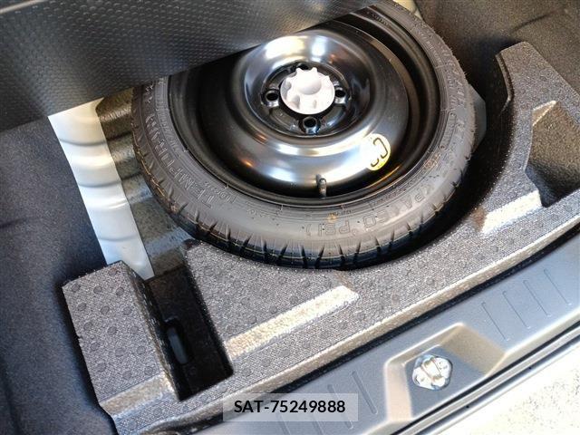 Toyota ROOMY 2020-10 7329790-9