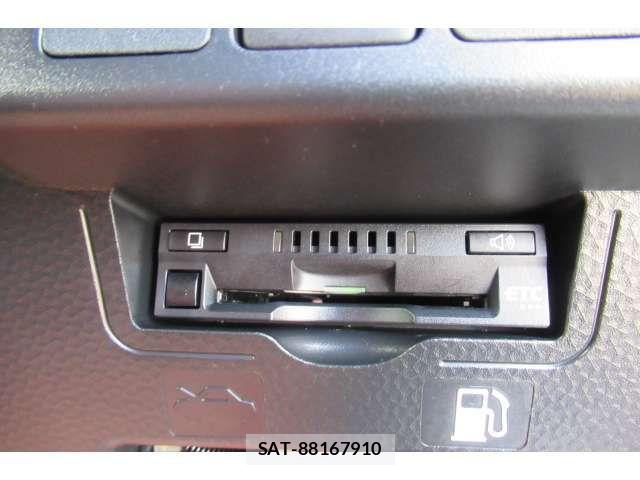 Toyota ROOMY 2023-02 7329768-15