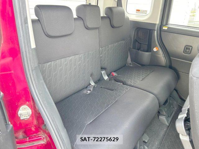 Toyota ROOMY 2017-06 7329812-9