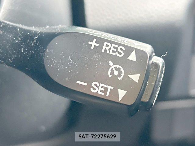Toyota ROOMY 2017-06 7329812-7