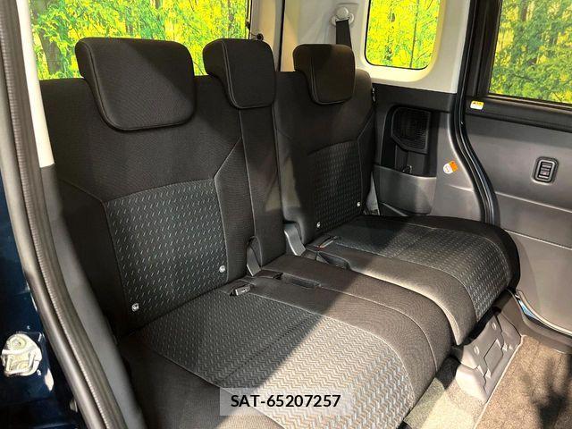 Toyota ROOMY 2023-05 7329769-9