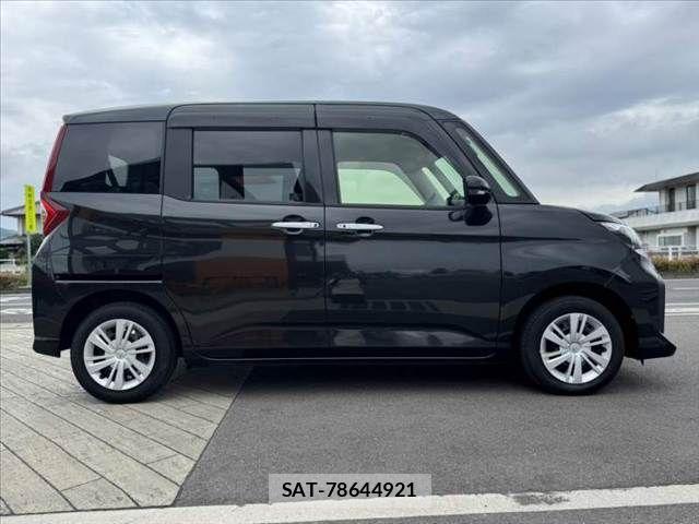 Toyota ROOMY 2023-12 7329792-11