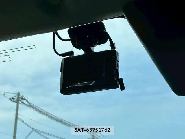 Toyota ROOMY 2022-02 7329789-3