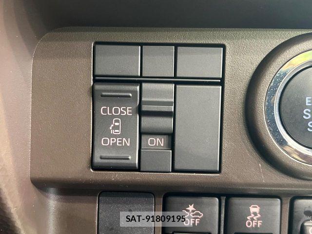 Toyota ROOMY 2023-08 7329793-6