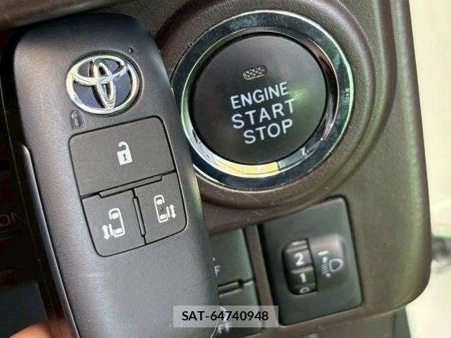 Toyota ROOMY 2023-02 7359642-6