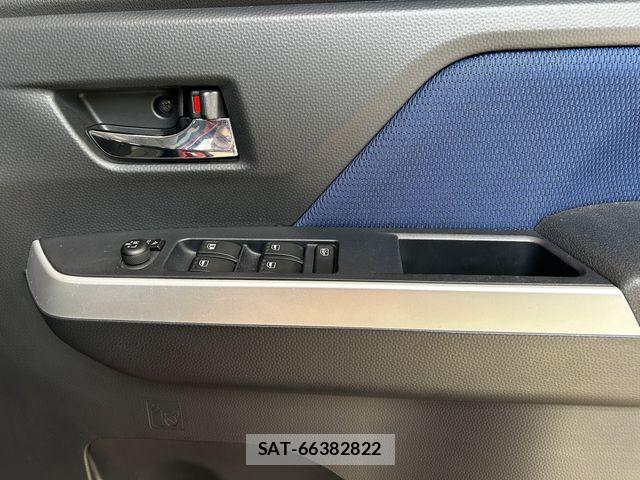 Toyota ROOMY 2019-07 7359645-12