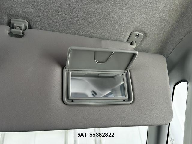 Toyota ROOMY 2019-07 7359645-13
